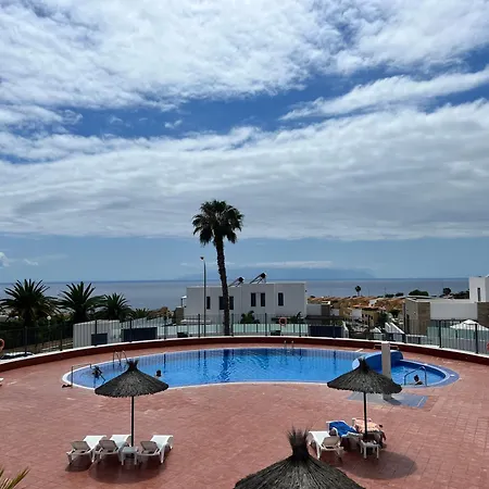 Paulmarie Duplex In Colina Blanca